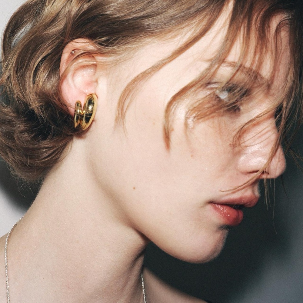 Zara Hoop Earcuff Earrings in Gold Tone